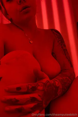 Theamputeebitch OnlyFans Leaked Free Thumbnail Picture - #P3ieqSPnbw