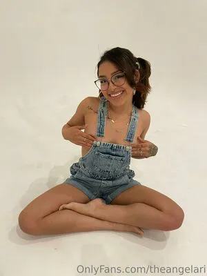 Theangelari OnlyFans Leaked Free Thumbnail Picture - #7ZF9YI26Hy