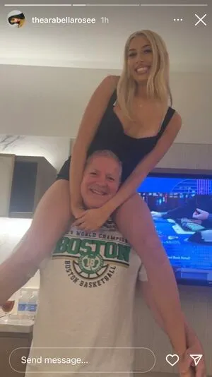 Thearabellarosee OnlyFans Leaked Free Thumbnail Picture - #VB3cr6ufRo