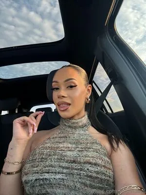 Theariazul OnlyFans Leaked Free Thumbnail Picture - #hklDJVOkP5