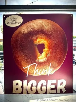 Theaveragemo OnlyFans Leaked Free Thumbnail Picture - #c9fI2wxMSc