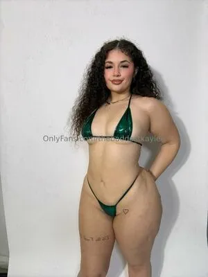 Thebaddestkaylee OnlyFans Leaked Free Thumbnail Picture - #2d4S6VAO11