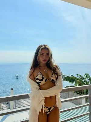 Thebaesickz OnlyFans Leaked Free Thumbnail Picture - #84kx9x885C