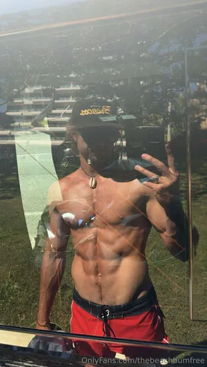 Thebeachbumfree OnlyFans Leaked Free Thumbnail Picture - #n8uHdby757