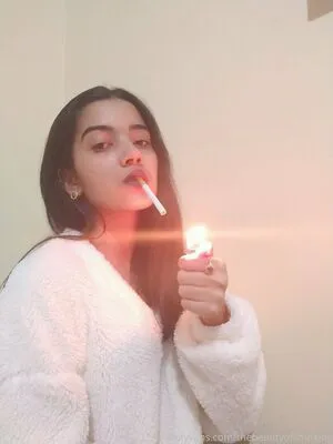 Thebeautyofsmoking OnlyFans Leaked Free Thumbnail Picture - #lRviAPWL2k