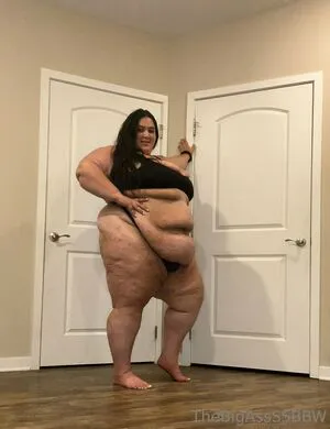 Thebigassssbbw1 OnlyFans Leaked Free Thumbnail Picture - #eiX25LCBKI