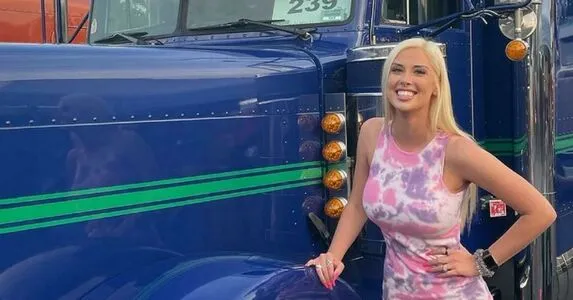 Thebigrigbarbie OnlyFans Leaked Free Thumbnail Picture - #9fAIeyYxmv