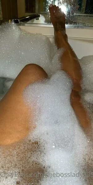 Thebosslady305videos OnlyFans Leaked Free Thumbnail Picture - #x6NQMamIWX