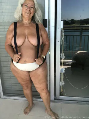 Thebumbumbaroness OnlyFans Leaked Free Thumbnail Picture - #bwRPTRYRdn