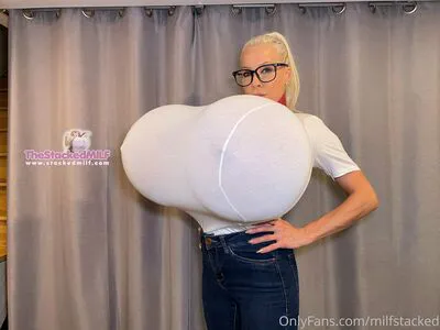 Thebustysasha OnlyFans Leaked Free Thumbnail Picture - #7FD80wksVP