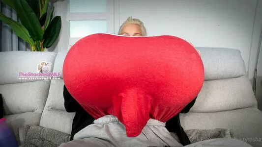 Thebustysasha OnlyFans Leaked Free Thumbnail Picture - #9jVn2wAJ6b