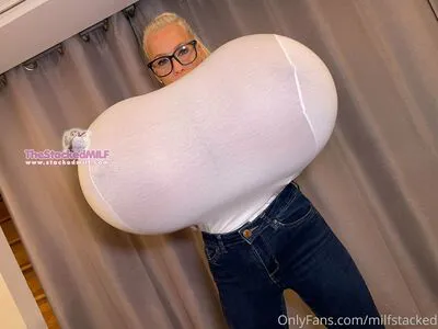 Thebustysasha OnlyFans Leaked Free Thumbnail Picture - #KHR6dxedg6