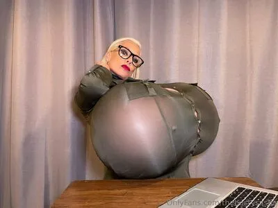 Thebustysasha OnlyFans Leaked Free Thumbnail Picture - #Kc6UuQlobH