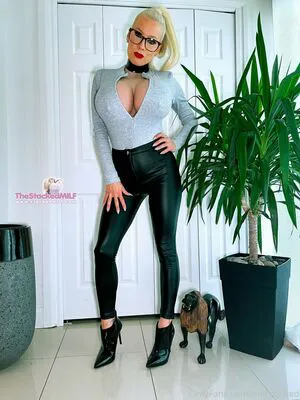 Thebustysasha OnlyFans Leaked Free Thumbnail Picture - #tkToMI4Jlr