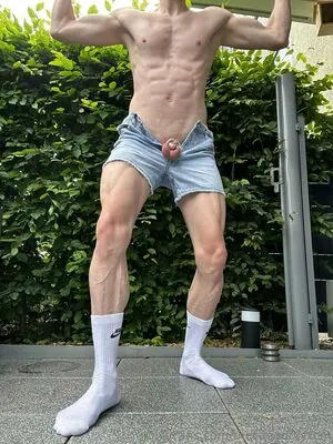 Thecagedbottom OnlyFans Leaked Free Thumbnail Picture - #LszeLHk8HZ