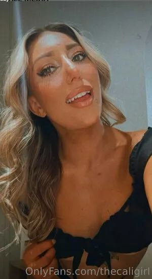 Thecaligirl OnlyFans Leaked Free Thumbnail Picture - #5ZfaTRcV4S