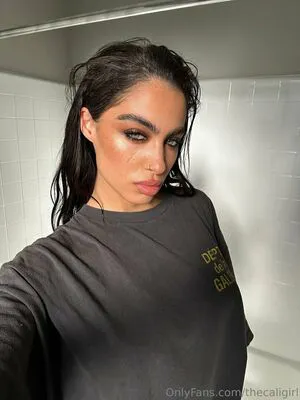 Thecaligirl OnlyFans Leaked Free Thumbnail Picture - #89hYh696xY