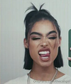 Thecaligirl OnlyFans Leaked Free Thumbnail Picture - #S0mCEVJw0B