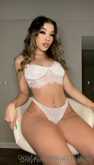 Thecaligirl OnlyFans Leaked Free Thumbnail Picture - #S4WQvsP5bA