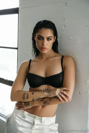 Thecaligirl OnlyFans Leaked Free Thumbnail Picture - #m92RcaNsKo