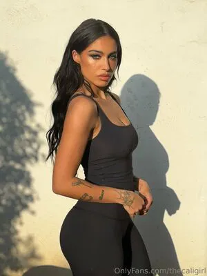 Thecaligirl OnlyFans Leaked Free Thumbnail Picture - #vziA3ntjgd