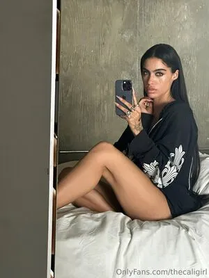 Thecaligirl OnlyFans Leaked Free Thumbnail Picture - #MZwvP1us19