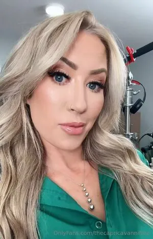 Thecapricavannifree OnlyFans Leaked Free Thumbnail Picture - #qUSdc0HYLW