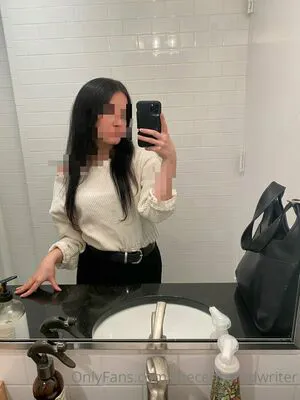 Thecensoredwriter OnlyFans Leaked Free Thumbnail Picture - #4JSKv1ckB9
