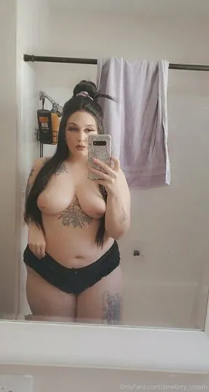 Thechloecream OnlyFans Leaked Free Thumbnail Picture - #M0QTHudSsa