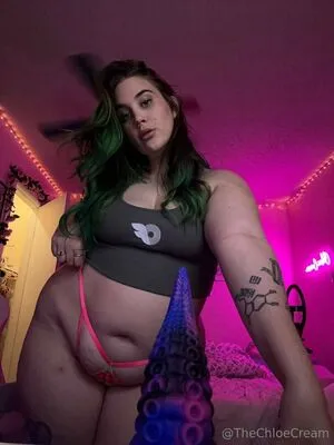 Thechloecream OnlyFans Leaked Free Thumbnail Picture - #OXY9zcZKGv