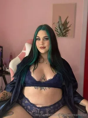 Thechloecreamfree OnlyFans Leaked Free Thumbnail Picture - #4Qwsq4gcMk