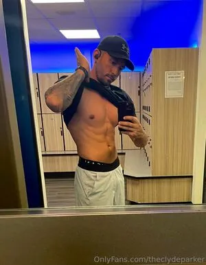 Theclydeparker OnlyFans Leaked Free Thumbnail Picture - #Nt6UvY2OPs