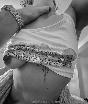 Thecouplenextdoor33 OnlyFans Leaked Free Thumbnail Picture - #ngW58isS1C