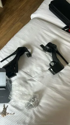 Thecruelmistress OnlyFans Leaked Free Thumbnail Picture - #MOWaJYOper