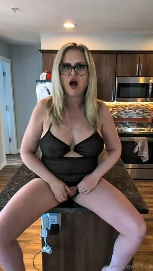 Thecrystalpowers OnlyFans Leaked Free Thumbnail Picture - #5w9cIi4NaA