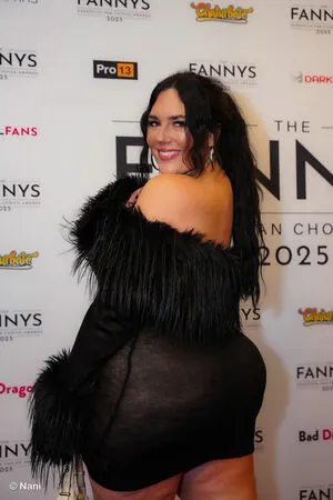 Thecurvyfoxx OnlyFans Leaked Free Thumbnail Picture - #wCVryckMU5