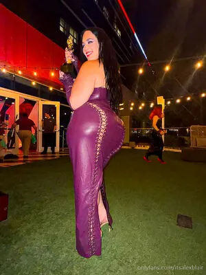 Thecurvyfoxx OnlyFans Leaked Free Thumbnail Picture - #wdVGLh8Gd5