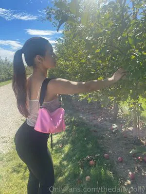 Thedailydolly OnlyFans Leaked Free Thumbnail Picture - #BIAwmDAam3