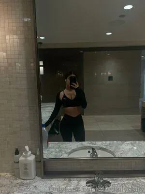 Thedailydolly OnlyFans Leaked Free Thumbnail Picture - #cCVQWGtYm8