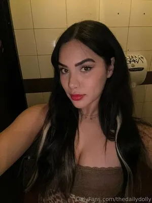 Thedailydolly OnlyFans Leaked Free Thumbnail Picture - #dsY7bTkF86