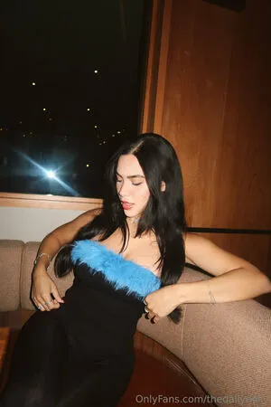Thedailydolly OnlyFans Leaked Free Thumbnail Picture - #yCFlYTEI38