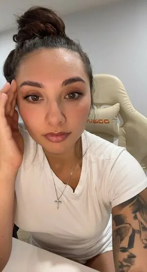 Theegoldenrose OnlyFans Leaked Free Thumbnail Picture - #9cE8FvNNro