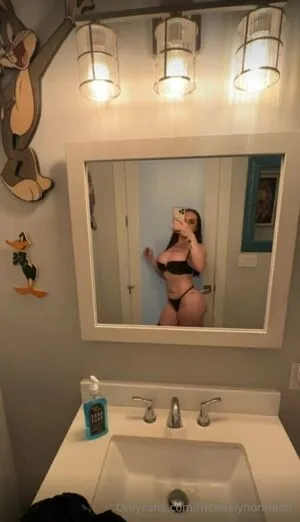 Theemilynormann OnlyFans Leaked Free Thumbnail Picture - #6oLmBfpdMu