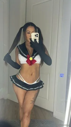Theeskyli OnlyFans Leaked Free Thumbnail Picture - #IoiYRsrpeP