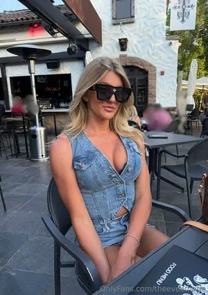 Theeveemarie OnlyFans Leaked Free Thumbnail Picture - #T9Wjzzayqm
