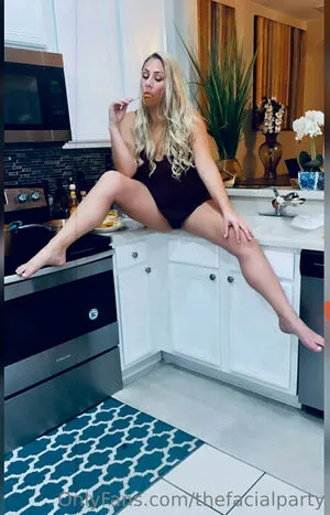 Thefacialparty OnlyFans Leaked Free Thumbnail Picture - #d2A4pqv15L