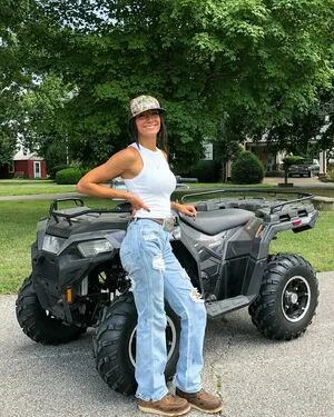 Thefarmergrayce OnlyFans Leaked Free Thumbnail Picture - #I92CaD7cCq