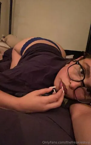 Thefreakiestval OnlyFans Leaked Free Thumbnail Picture - #Uk5I4TY24j