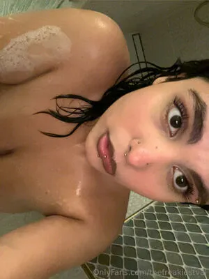 Thefreakiestval OnlyFans Leaked Free Thumbnail Picture - #slbbezHm5k