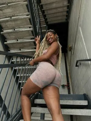 Thefricanbeauty OnlyFans Leaked Free Thumbnail Picture - #2uOL9WjUdV